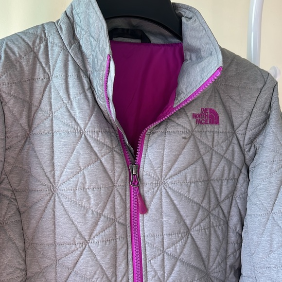 North Face Tamburello Grey Lightweight Women’s Puffer Jacket - Picture 5 of 11